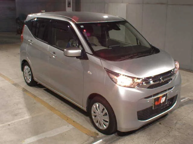 Mitsubishi eK Wagon B33W 2025